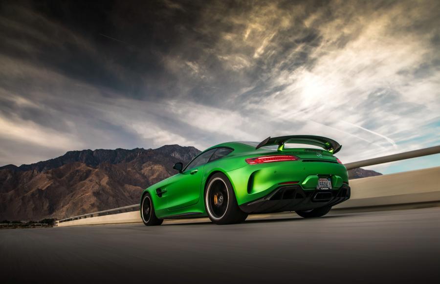  Mercedes-AMG GT R (C190) 2017 года  (NA) (фото 19 из 40)